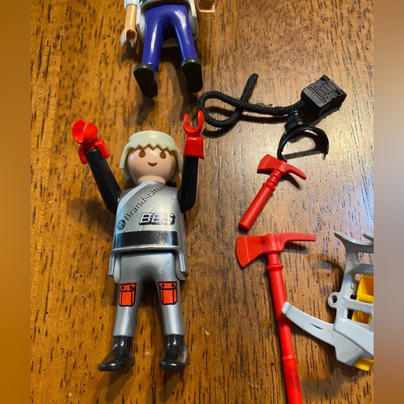 Play Mobile figures. Formula One Brandstatter & City life Beach boy - Picture 3 of 3